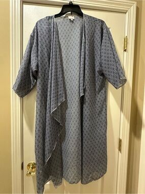 LuLaRoe Navy and White Geometric Open Cardigan